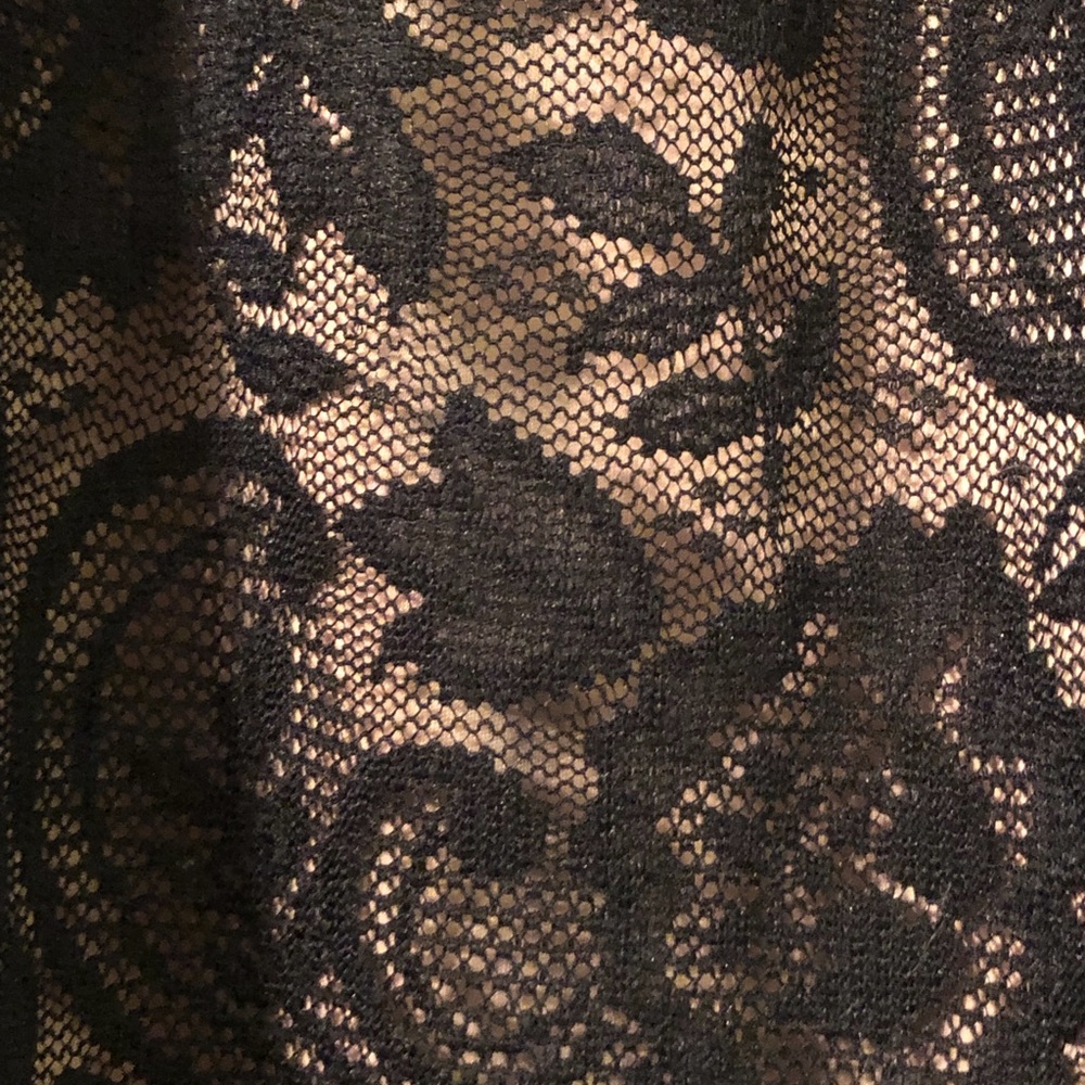 Vintage lined lace top and skirt - Picture 2 of 7